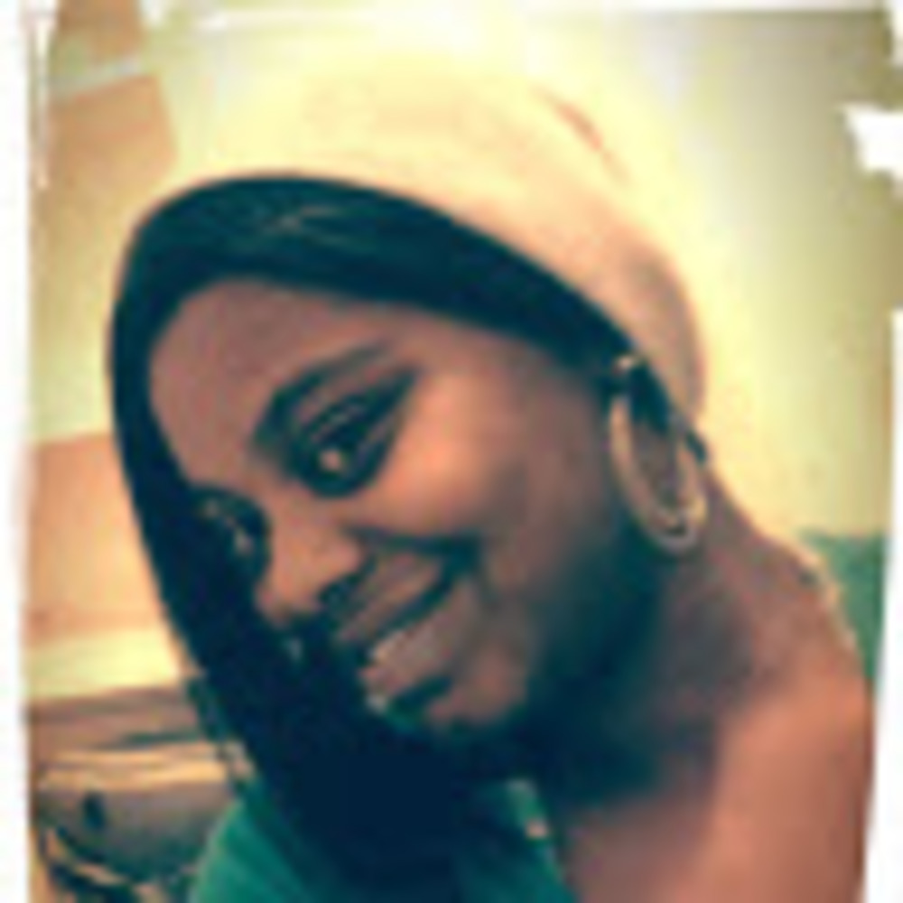 Meet your Posher, Tiara